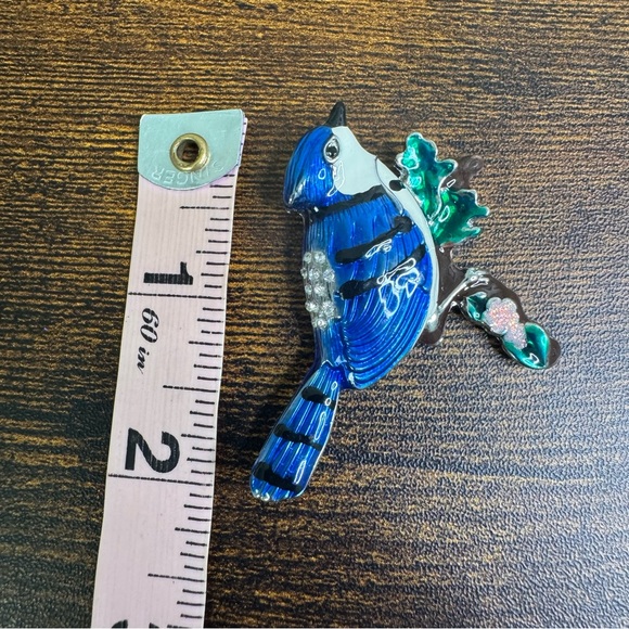 Vintage Bluejay Bird Brooch Figural Pin Enamel and Rhinestone - Picture 6 of 11
